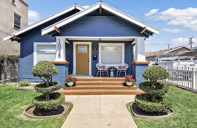 Spacious Home Close to Downtown Long Beach & Convention Ctr