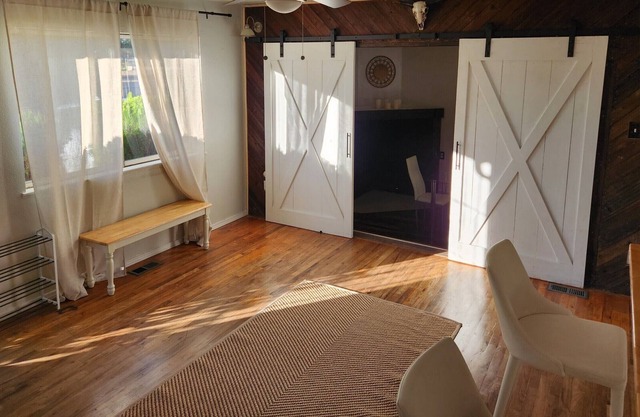 Spacious home in NE Heights