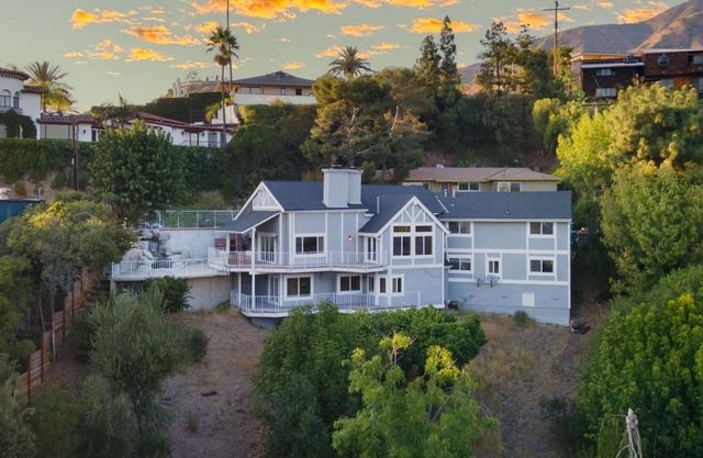Spacious Home w/Panoramic City Views + Pool & Spa