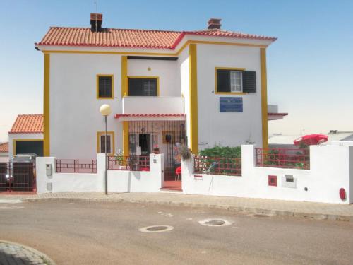 Spacious House Alandroal