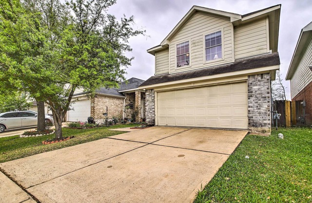 Spacious Houston Getaway < 18 Mi to Downtown!