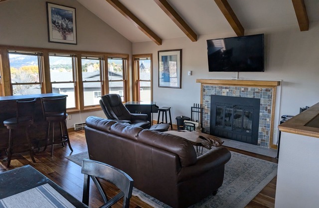 Spacious In-Town Condo | Pool | Hot Tub