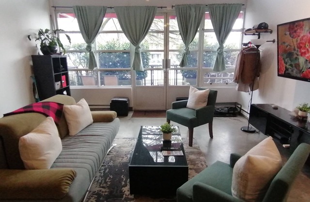 Spacious loft in heart of city, with private entrance