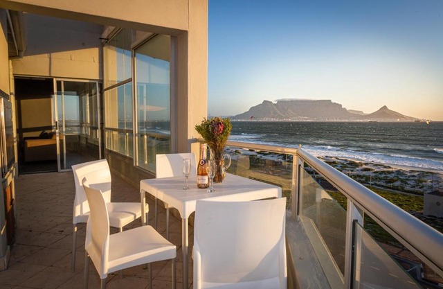 Spacious Luxury 3 Bedroom Apartment B401 Sea Spray