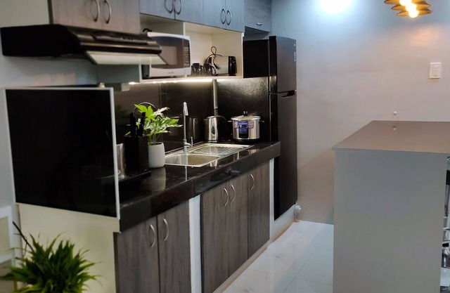 Spacious, Modern Condo & on the ground floor