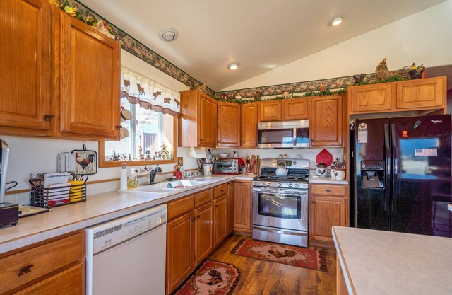 Spacious Mountain View Home in Livingston