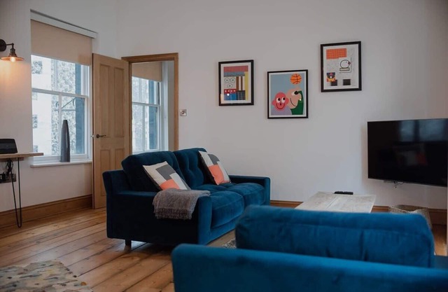 Spacious Norwich Lanes Apartment with Roof Terrace