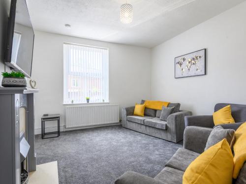 Spacious Oasis - Perfect for Large FamiliesGroups Pass The Keys