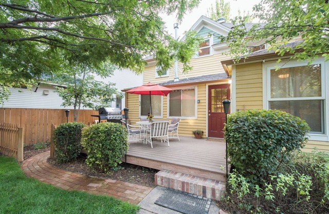 Spacious Old Town Home – Walk to Dining & Culture!