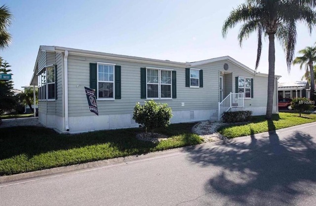 Spacious Retreat with Tons of Activities! - Over 55 Only