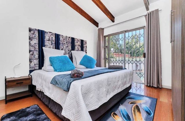 Spacious & Serene 4 Bed House in Sandton