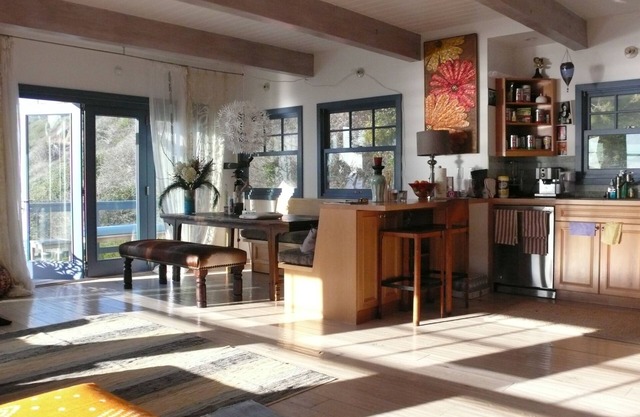 Spacious stylish country house