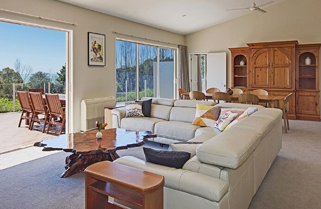 Spacious, Sunny Nelson Holiday Home with Sea Views!