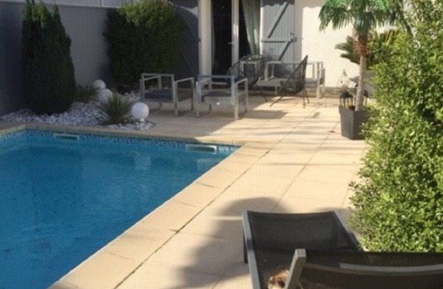 Spacious villa with private pool, summer kitchen, plancha and barbecue near Bayonne