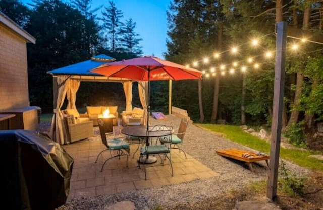 Spacious White Mtns Home with Outdoor Patio & Fireplace