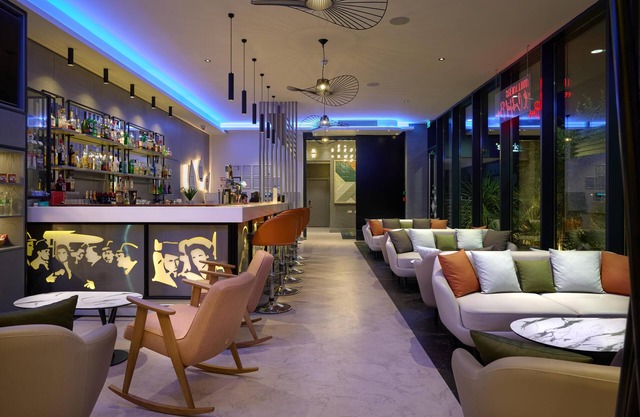 Spark by Hilton Luton