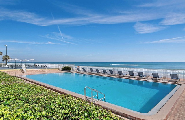 Spark by Hilton Ormond Beach Oceanfront