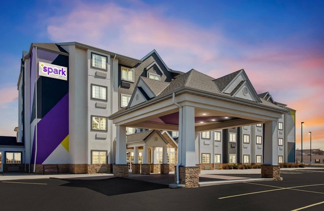 Spark by Hilton Rochester South