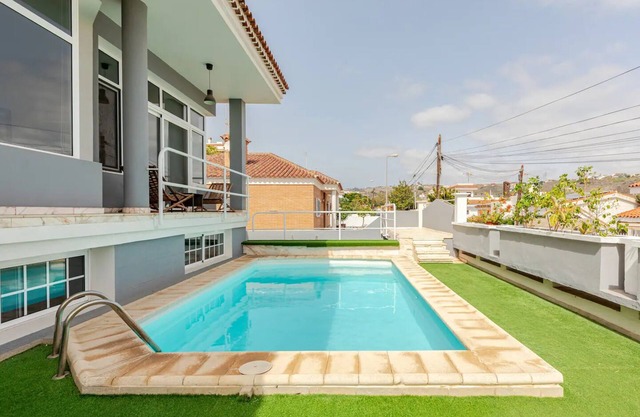 SPECTACULAR VILLA PRIVATE POOL SEA VIEW