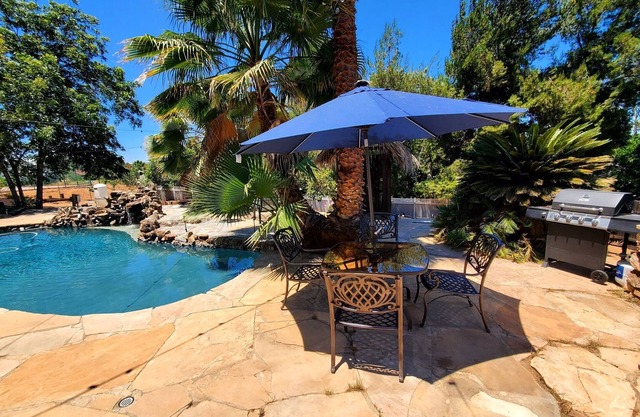 Special Vacation Home / Pool+ Basketball Court