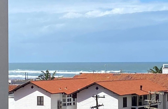 Spectacular 3 bedroom apartment with air conditioning 100 meters from the beach * sea view * 2 spaces!