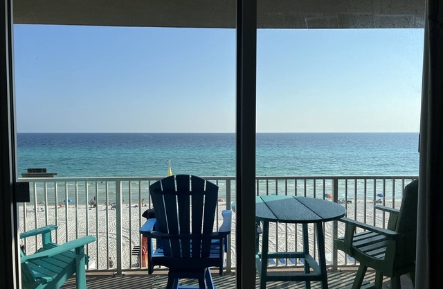 Spectacular 3rd floor 2BR/2BA beach-front condo.
