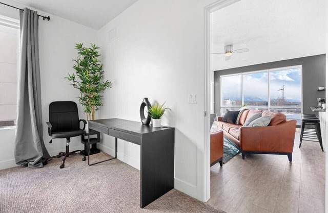 Spectacular Central City 2BD2BA