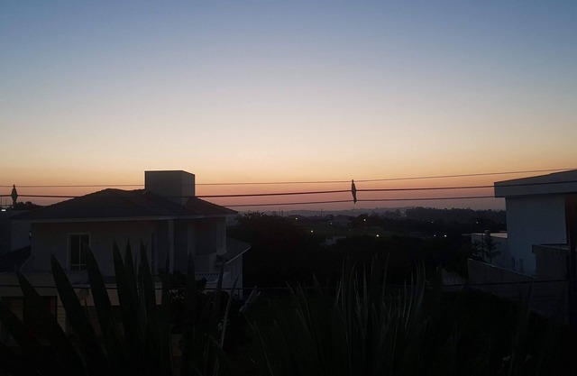 SPECTACULAR HOUSE WITH 4 SUITES CONDOMINIUM IN ITU