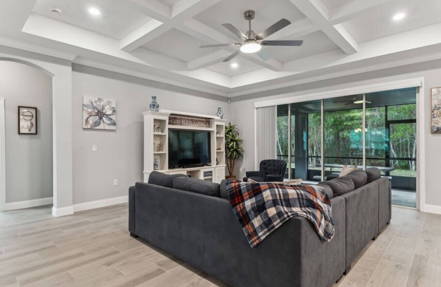 Spectacular New Home With Lots of Parking Near I95 Exit 284