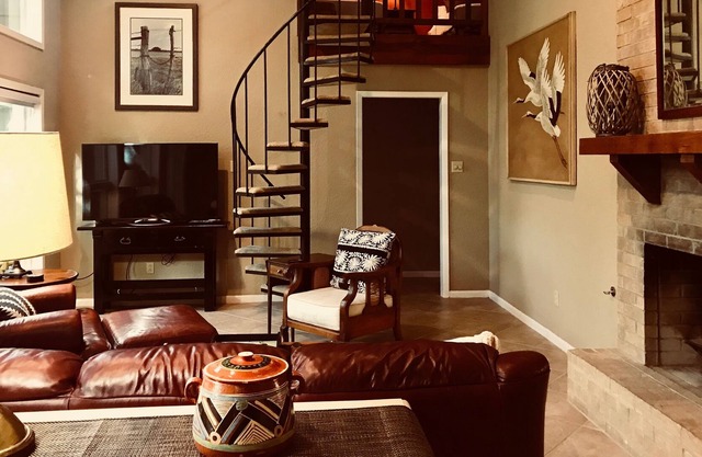 Spectacular New Aggieland Short Term Rental Offered!