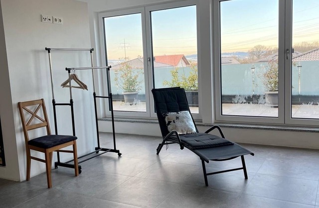 Spectacular top floor gallery apartment w. Dream panorama & excellent terrace.