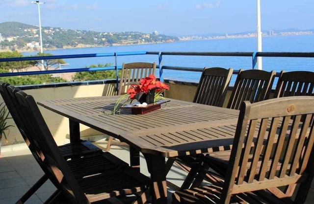 Spectacular view to the sea