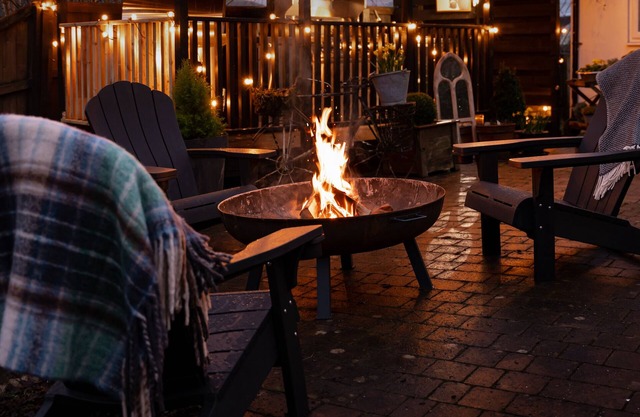 Spectacular Views | Pizza Oven & BBQ