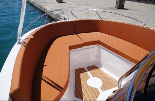 Speedboat Tours Our Lady Of The Rocks, Perast, Mamula Island and Blue Cave swiming