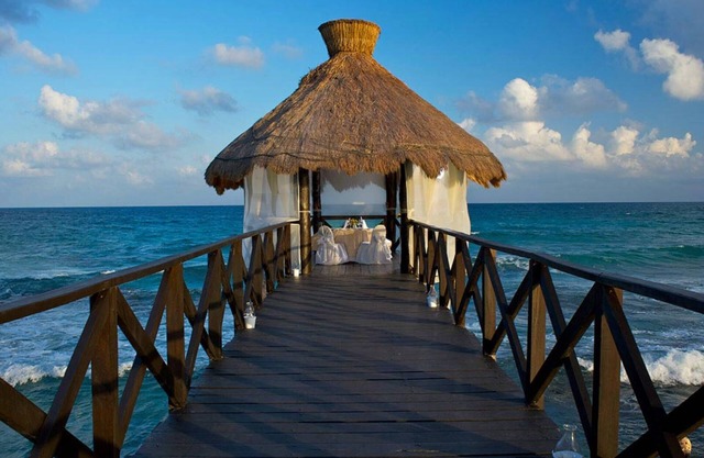 SPEND A WEEK IN MEXICAN LUXURY AT THE GRAND MAYAN AT A REASONABLE PRICE!