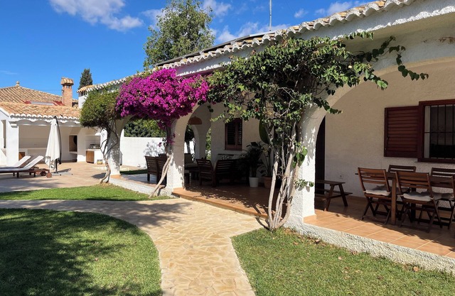 Spendide Villa a 20min Valencia & beaches