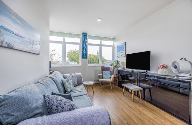 Spinnaker View Apartment