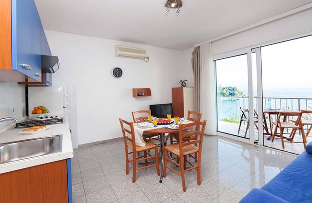 Splendid Beachfront Medveja Apartments