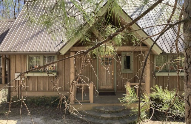 Splendor Mountain Ruby Cabin