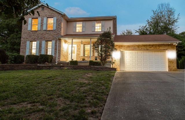 Spotless home minutes from everything good Cape Girardeau has to offer