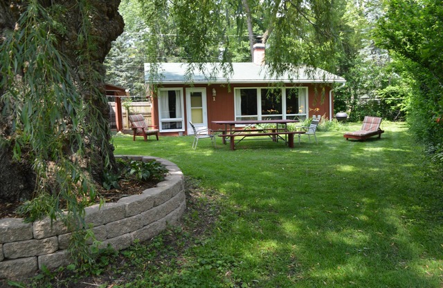 **SPRING DISCOUNT!** (See description) Two Bedroom Cottage with Private Beach!