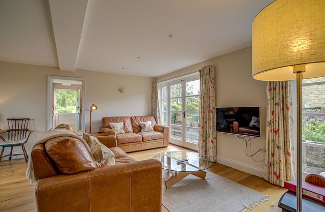 Spring Hill Cottage | Oxfordshire Holiday Let | 2 Beds & Sleeps 4