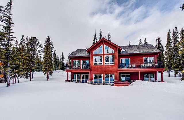 Spring Sale elegant comfortable Mtn Home w7beds:2CalifKing&4Queen bd, 3Fireplace