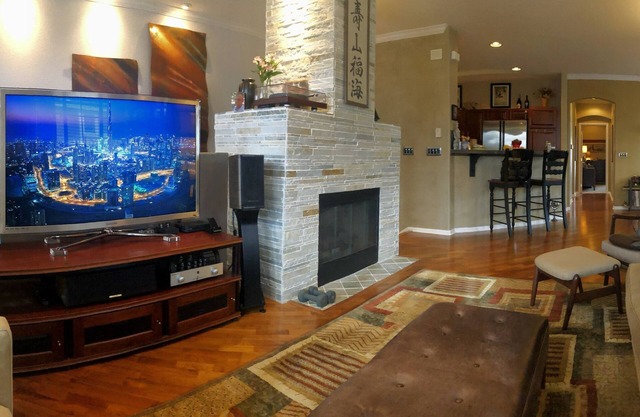 Spring Townhouse in Highlands Ranch Colorado