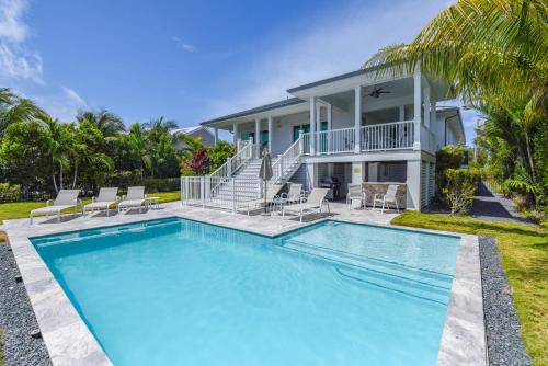 Springtide House -Dock & Home w Pool