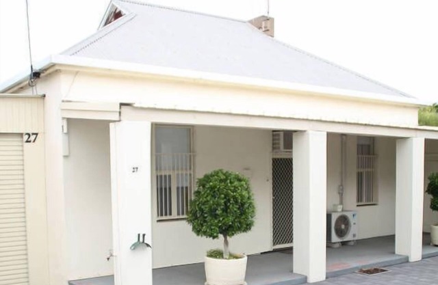 Squatters Cottage - "wheel chair friendly"