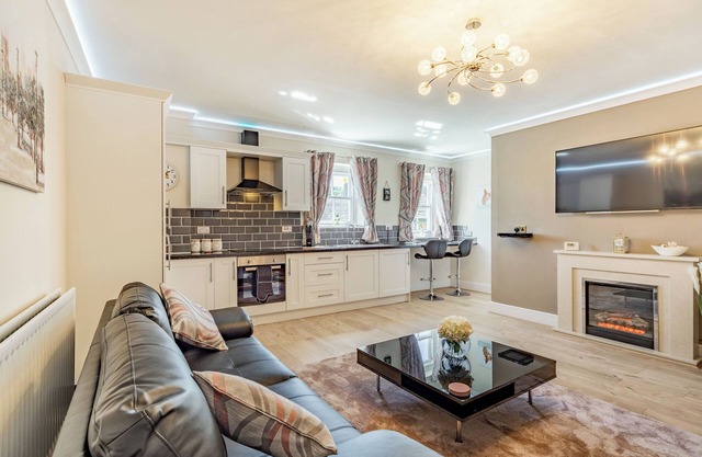 Squirrel Cottage - UK37886