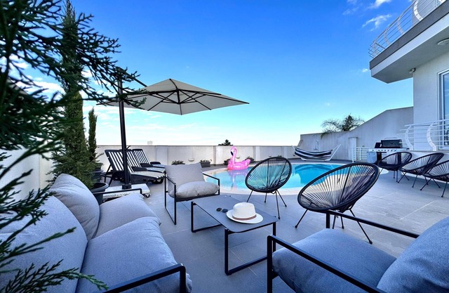 St Julian’s Hillside villa with Pool