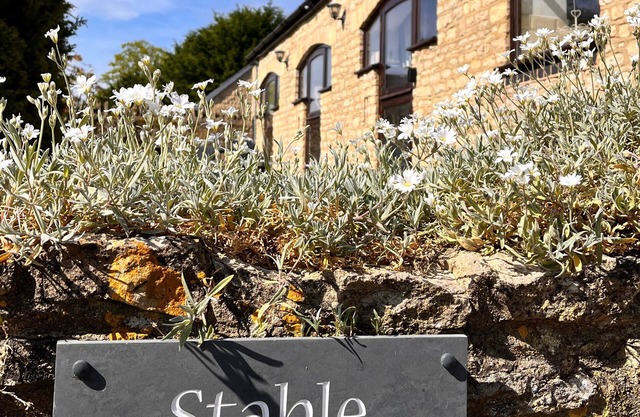 Stable Cottage - 2 Bed, Country Cottage close to Blenheim Palace