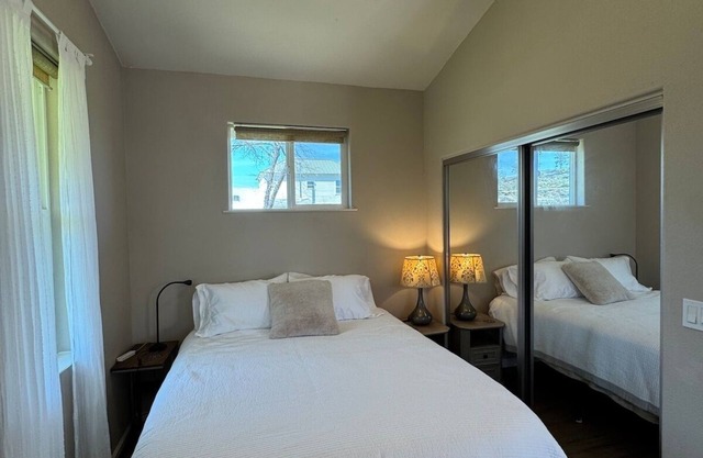 Stagecoach Cottage quiet efficiency